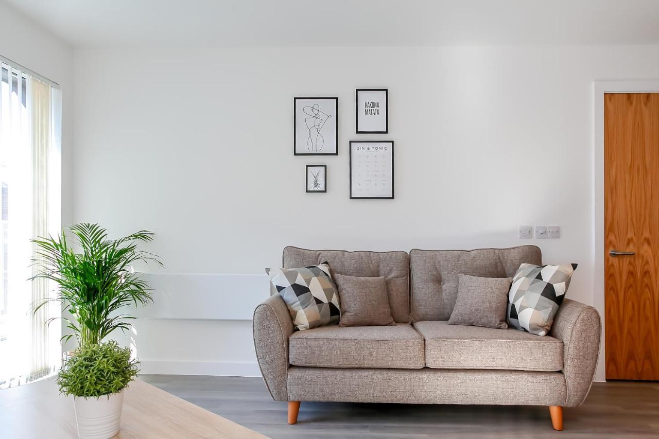 Hilltop Serviced Apartments- Northern Quarter Манчестър Екстериор снимка