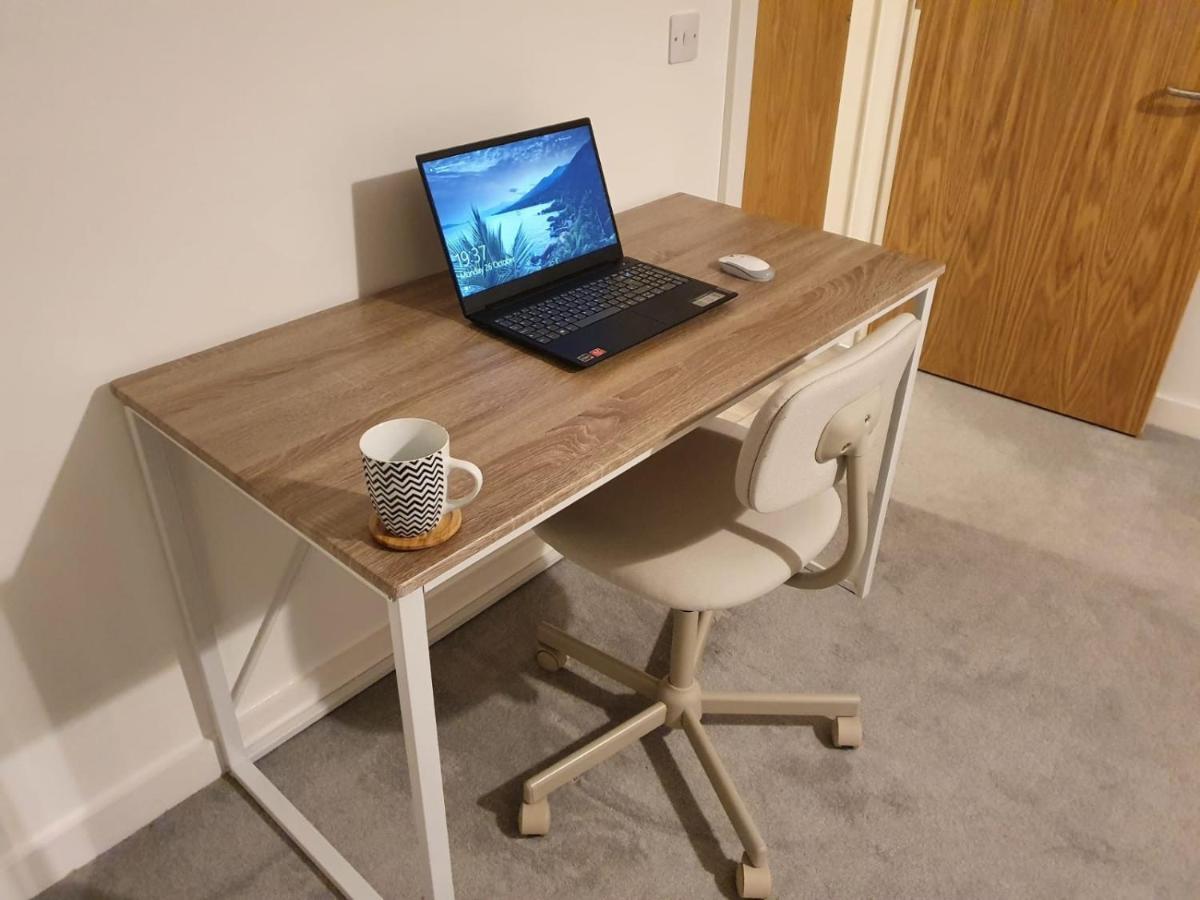 Hilltop Serviced Apartments- Northern Quarter Манчестър Екстериор снимка