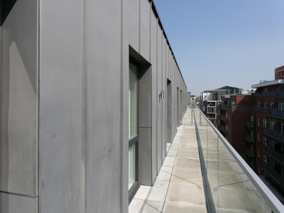 Hilltop Serviced Apartments- Northern Quarter Манчестър Екстериор снимка