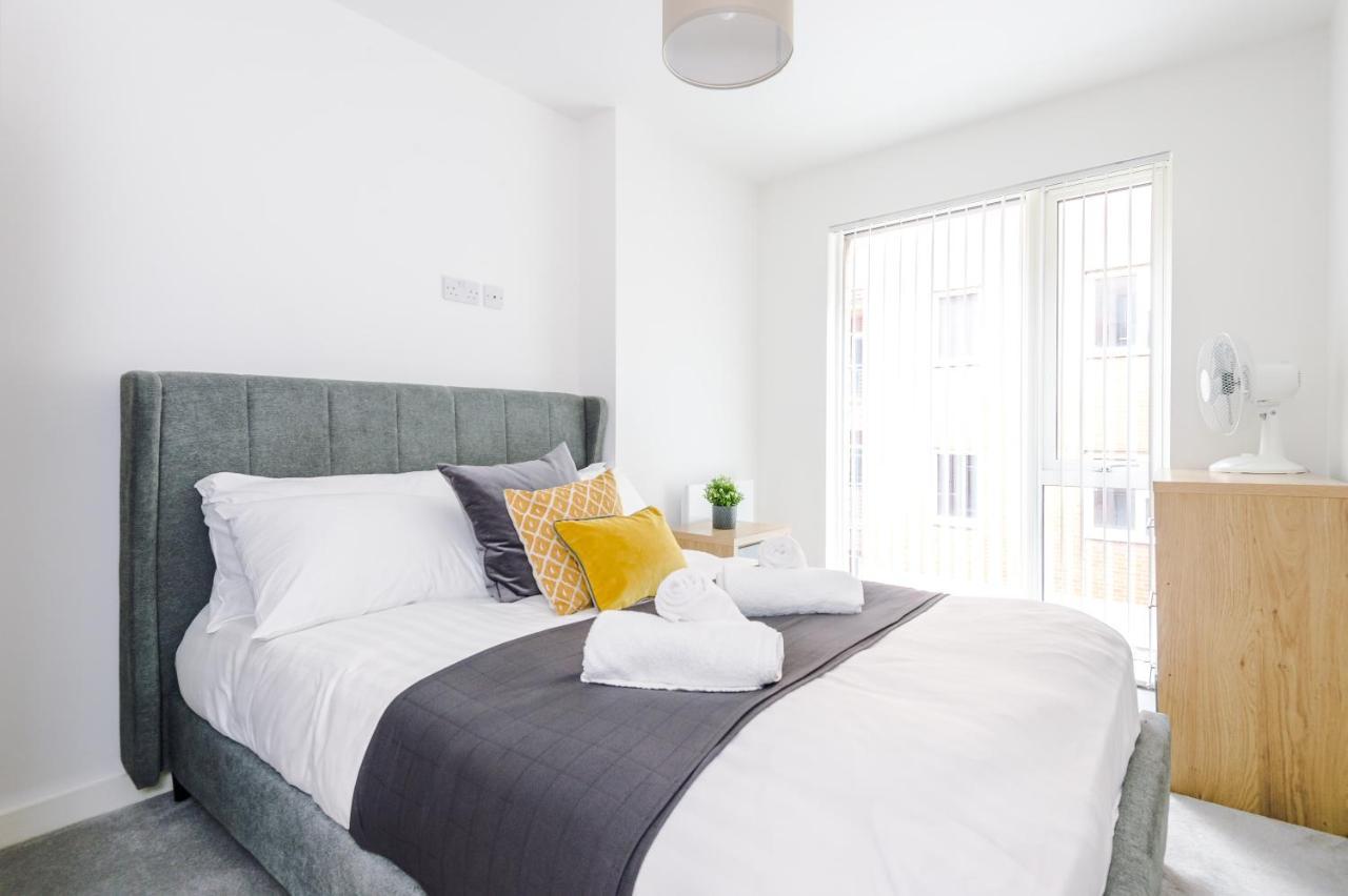 Hilltop Serviced Apartments- Northern Quarter Манчестър Екстериор снимка