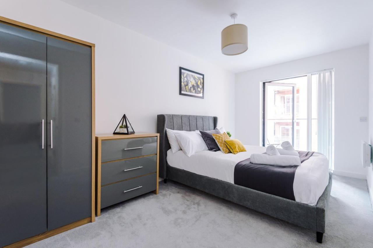 Hilltop Serviced Apartments- Northern Quarter Манчестър Екстериор снимка