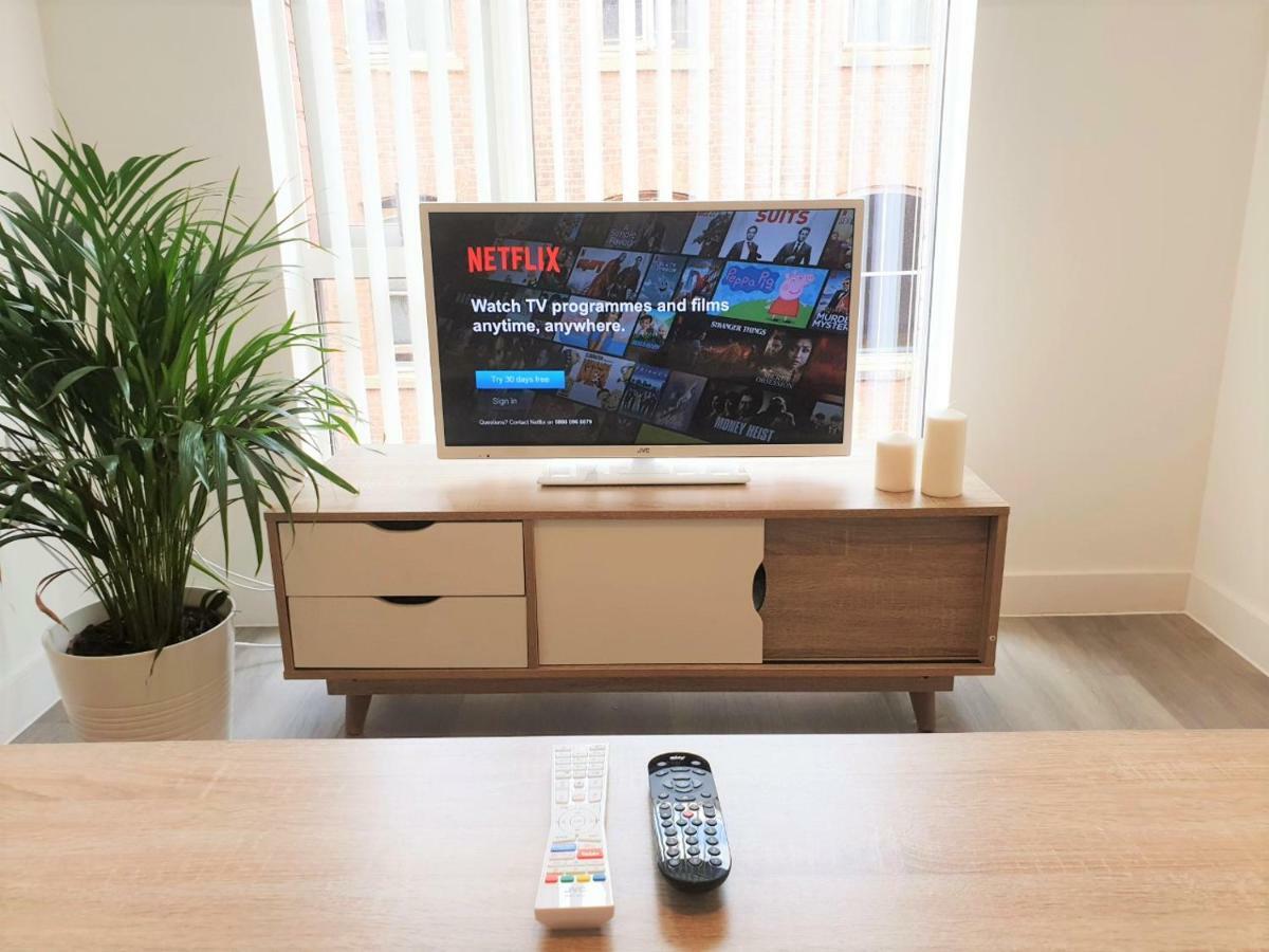 Hilltop Serviced Apartments- Northern Quarter Манчестър Екстериор снимка
